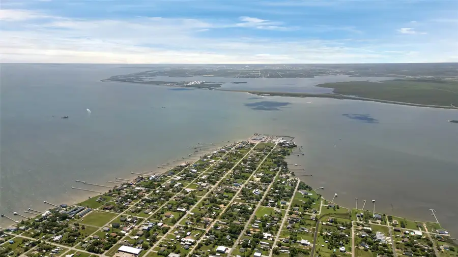 1004 8th Street, Dickinson, TX 77539 - #3