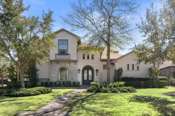 3 N Player Crest Circle, The Woodlands, TX 77382