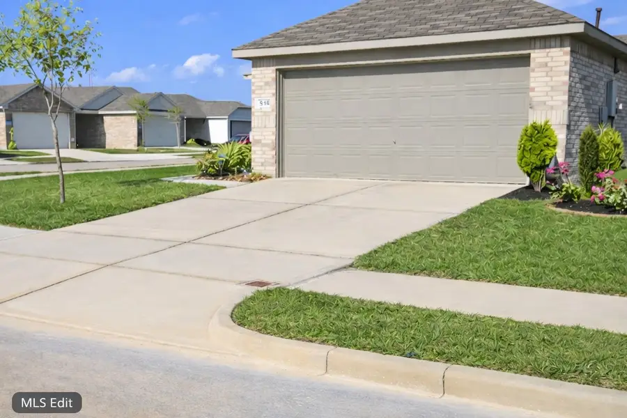 9018 Burnet Bay Ct Court, Baytown, TX 77521 - #2