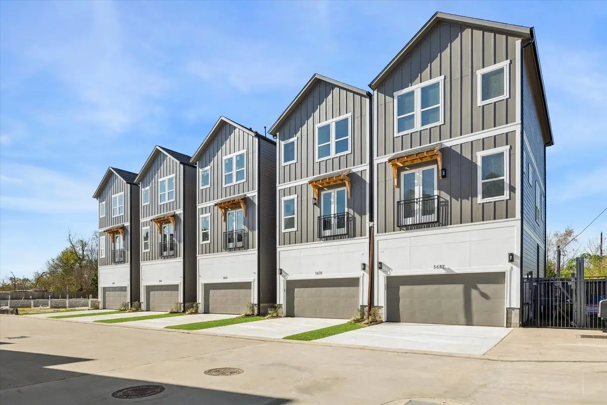5635 Azores, Houston, TX 77091 - #1