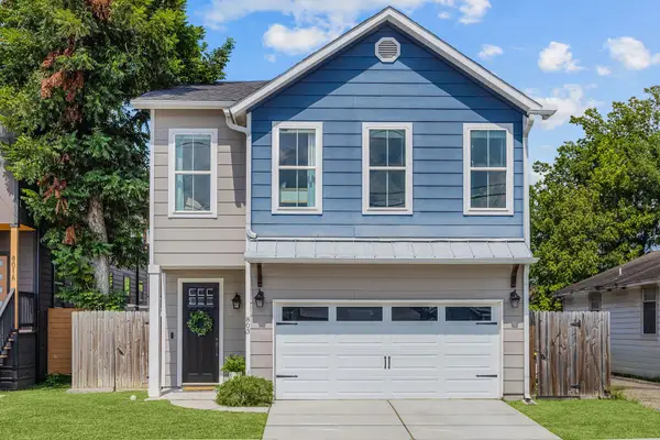 803 E 32nd 1/2 Street, Houston, TX 77022