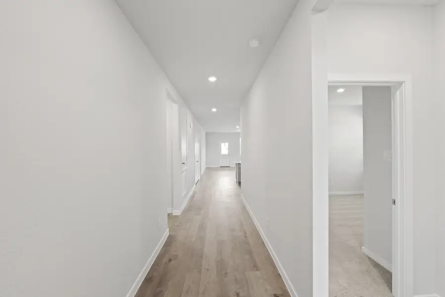 10711 Aston Court, Bryan, TX 77801 - Image #2