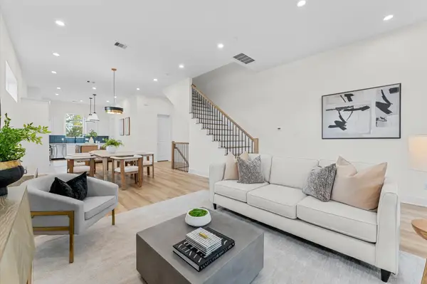 4127 De George Street, Houston, TX 77009