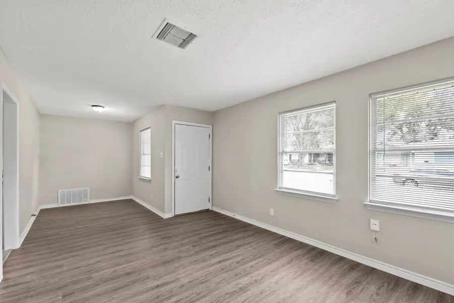 3206 Washington Street, Pasadena, TX 77503 - #2