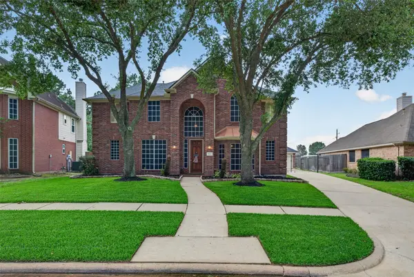 9015 Newburgh Drive, Houston, TX 77095