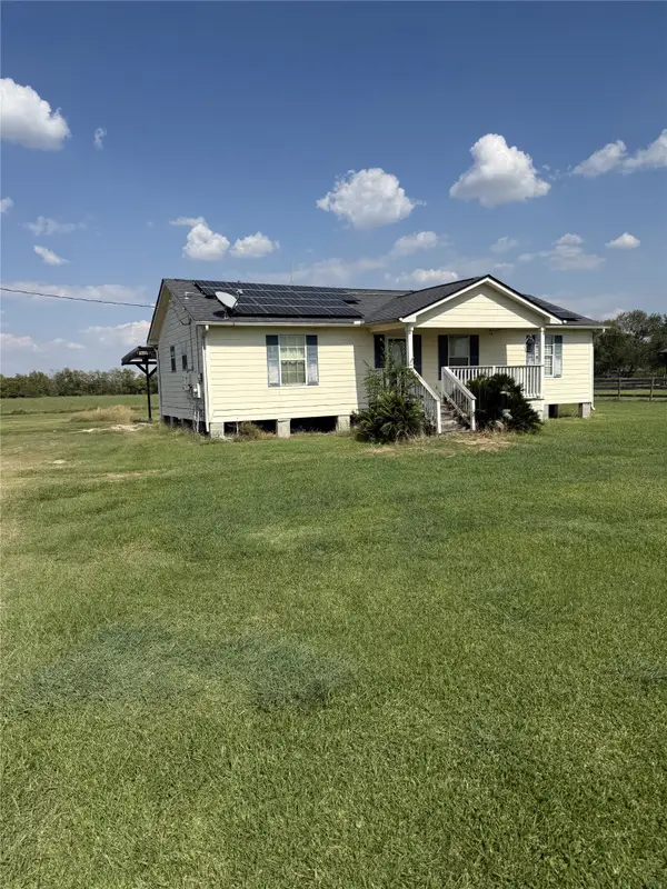 6325 Kamas Lane, Needville, TX 77461