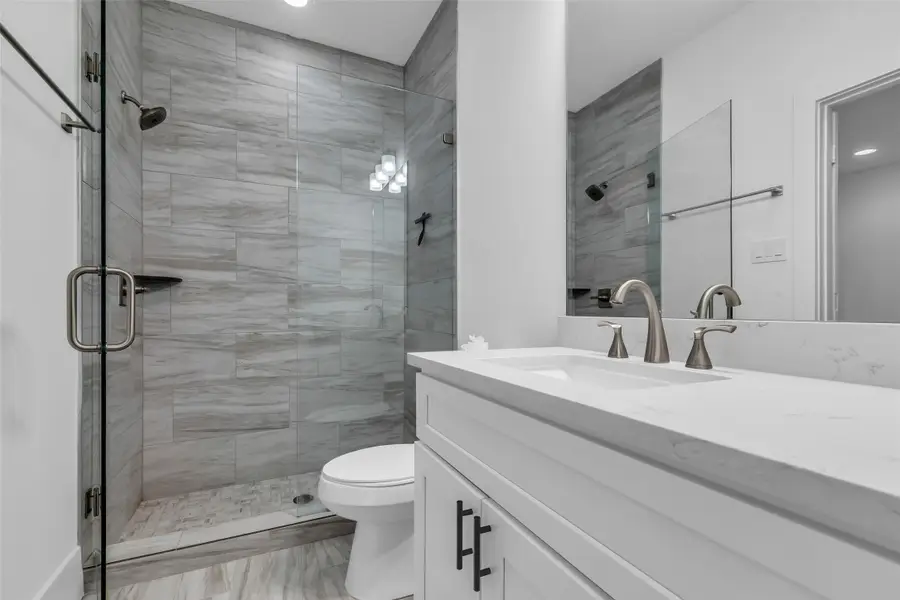 2716 Baldwin Street, Houston, TX 77006 - #3