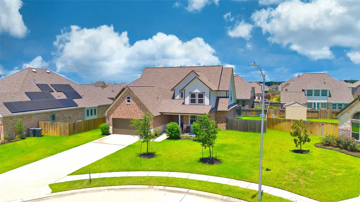 13510 Fallbrook Circle, Monterey Belvieu, TX 77535 - #1