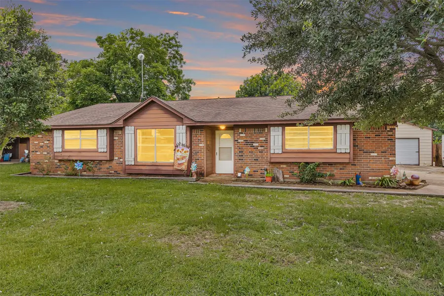 208 Gerald Street, Willis, TX 77378 - #3
