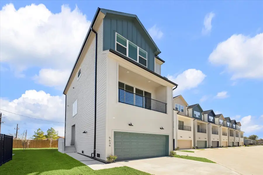 5618 Camino Encantado Drive, Houston, TX 77091 - #2
