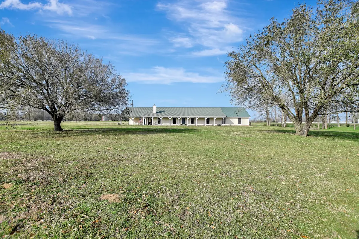 599 County Road 295, Garrison, TX 75946 - #1