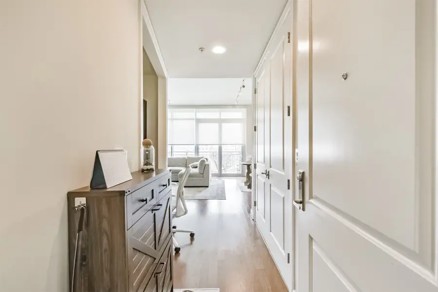 2207 Bancroft Street #706, Houston, TX 77027 - #3