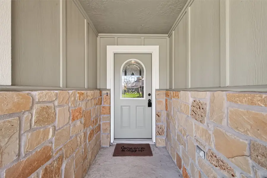 255 Mossy Meadow Drive, West Columbia, TX 77486 - #3