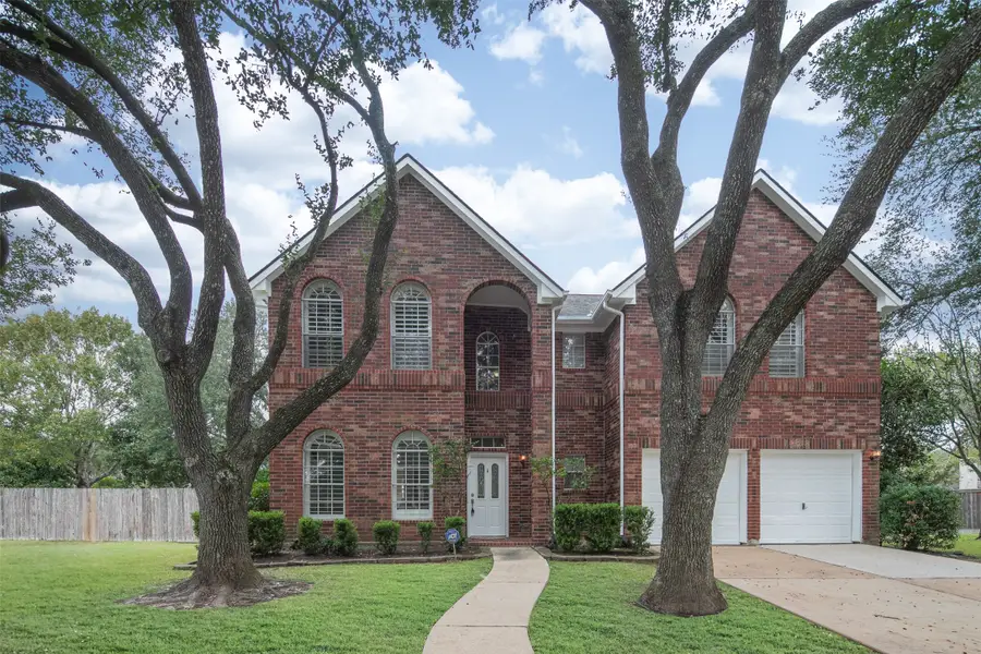 2402 Great Oaks Drive, Missouri City, TX 77459 - Image #2