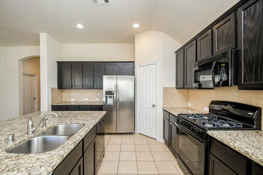 1516 Meadow Wood Drive, Pearland, TX 77581 - #3