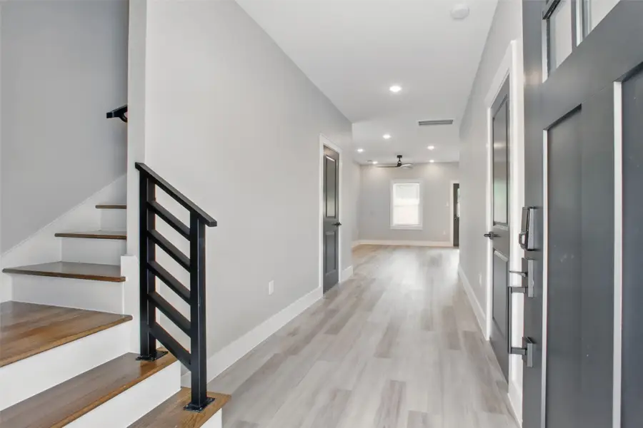 4719 Mallow Street, Houston, TX 77033 - #3