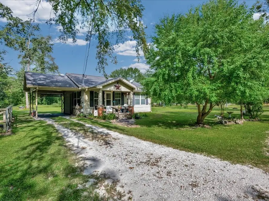 635 Oscar Berry Road, Hudson, TX 75904 - #2