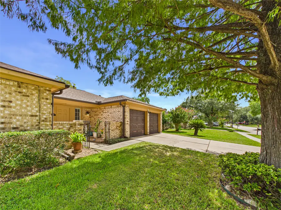 3919 Sandlehurst Drive, Pasadena, TX 77504 - #3