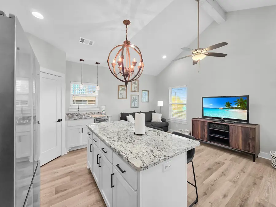 963 Verdia W, Crystal Beach, TX 77650 - Image #3