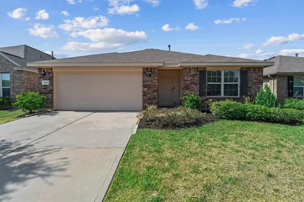 2129 Cedar Way Drive, Conroe, TX 77301