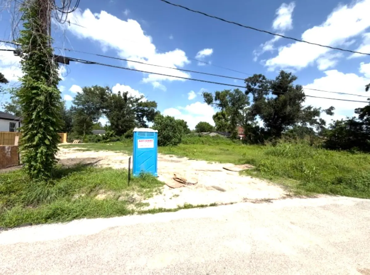 4026 Falls Street, Houston, TX 77026 - #1