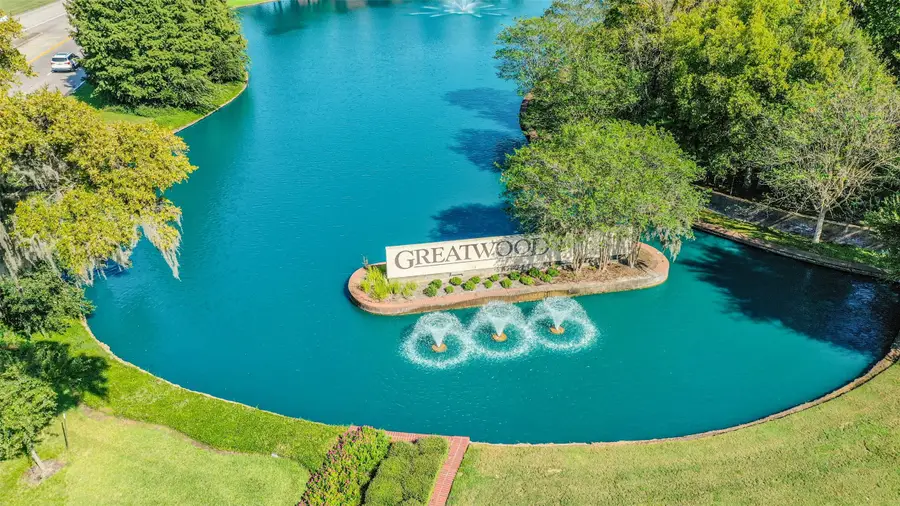 7110 Trailbrook Drive, Sugar Land, TX 77479 - #2