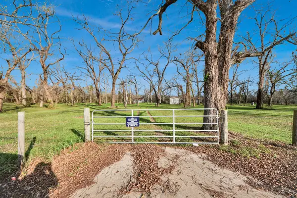 702 & 612 Fm 359 Road, Richmond, TX 77406