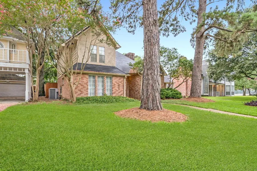 11423 Canyon Trail Drive, Houston, TX 77066 - Image #2