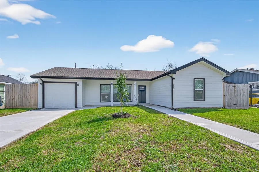 2202 Alabama Street, Baytown, TX 77520 - #2