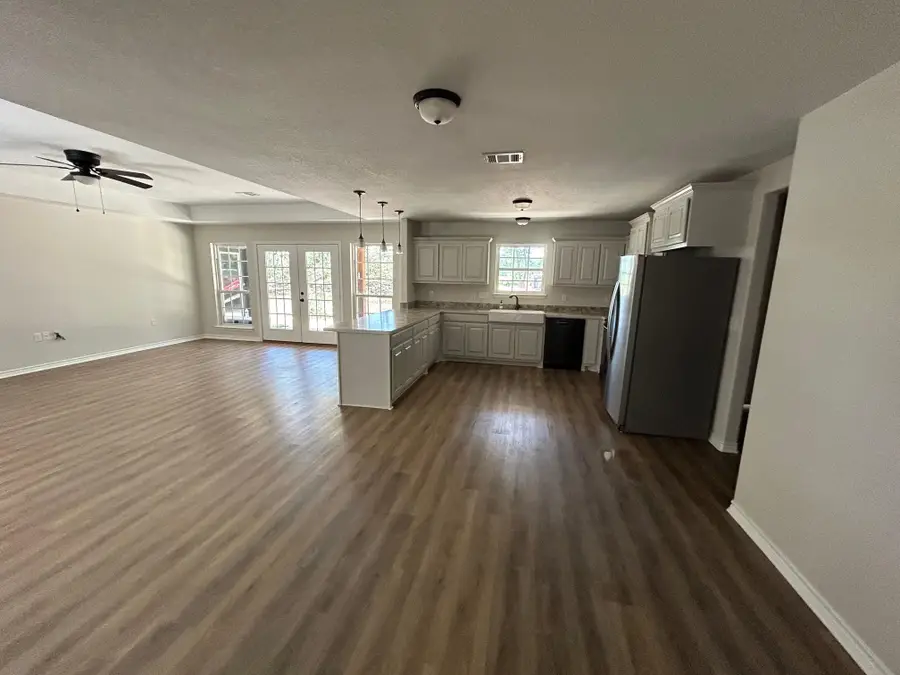 10008 Highway 321, Dayton, TX 77535 - Image #2