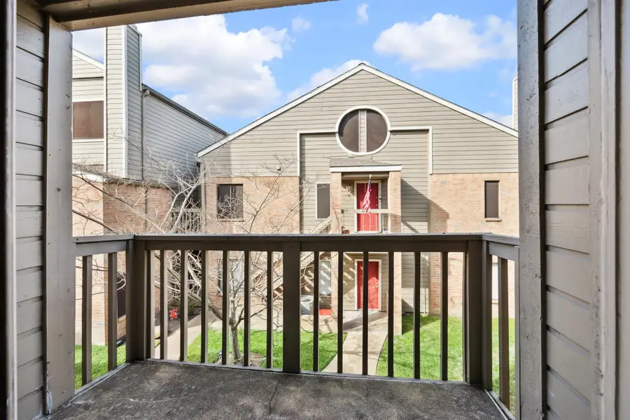 2023 Gentryside Drive #304, Houston, TX 77077 - Image #2