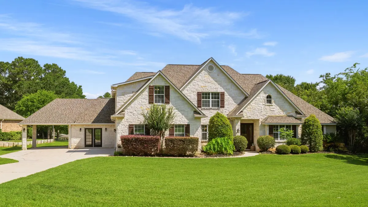 13907 Jbk Memorial Drive, Willis, TX 77318 - #1