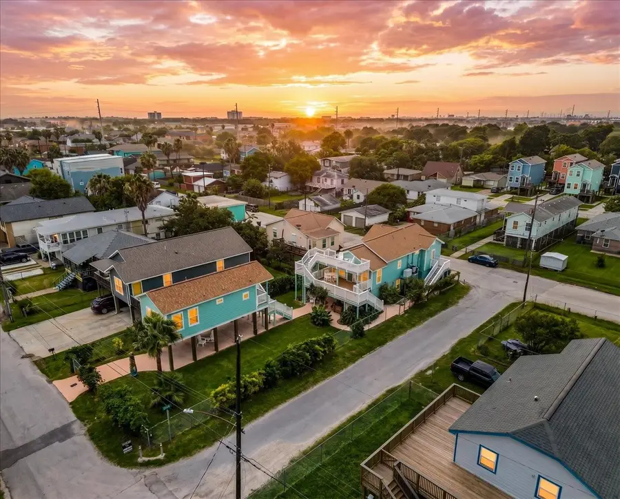 1703 Biovu Drive, Galveston, TX 77551 - #2