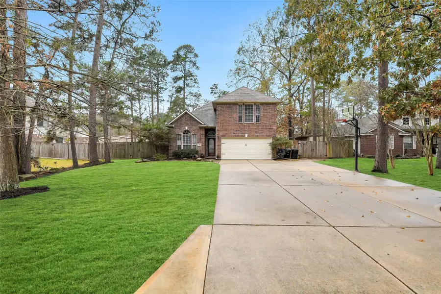 715 Westwood North Drive, Magnolia, TX 77354 - Image #3