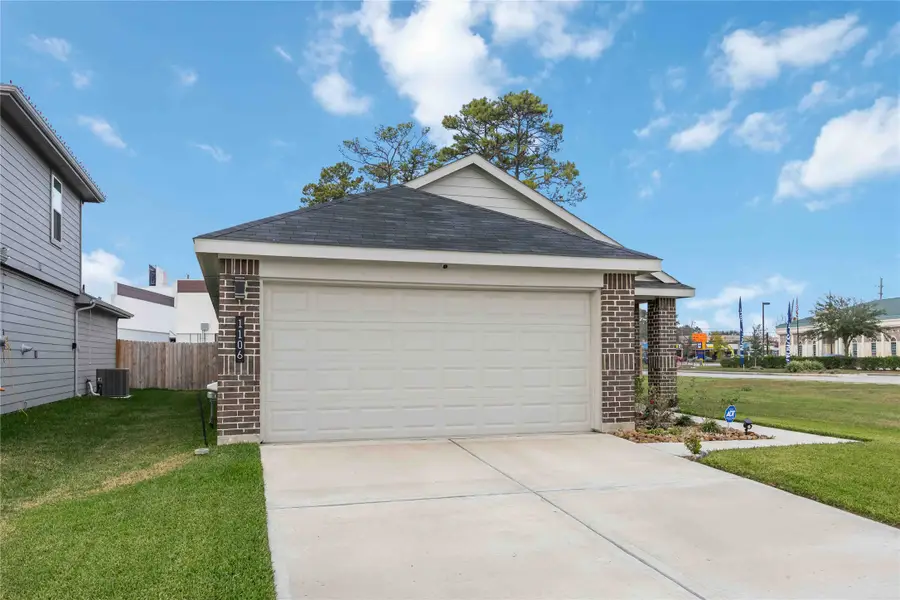 1106 Dewberry Downs Lane, Houston, TX 77090 - Image #3