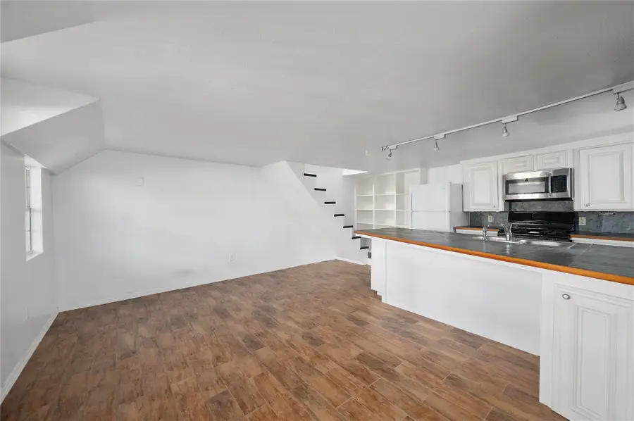 1959 Lexington Street #B, Houston, TX 77098 - #3