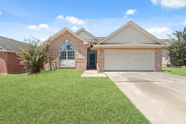 1014 Oak Glen Drive, Willis, TX 77378