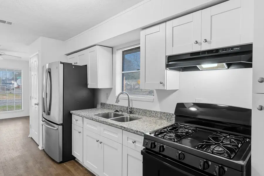 1430 E 32nd 1/2 Street, Houston, TX 77022 - #3