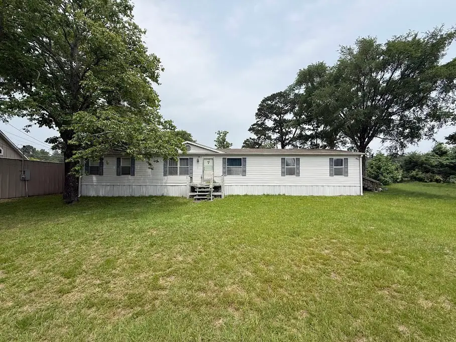 194 Mesquite, Livingston, TX 77351 - #1