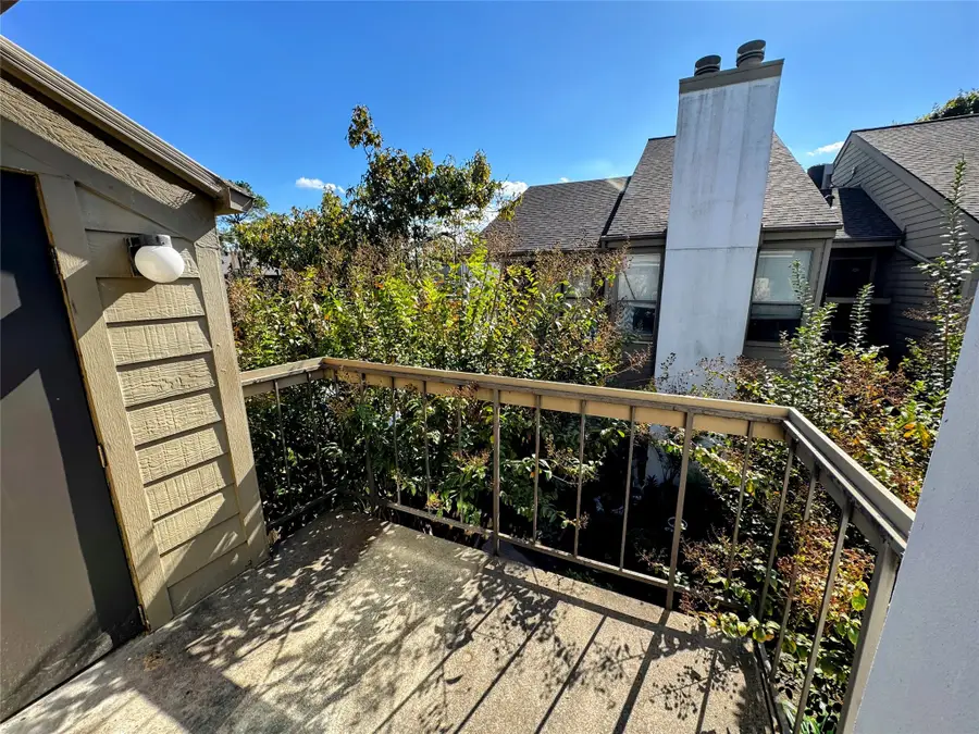 10053 Westpark Drive #298, Houston, TX 77042 - Image #3