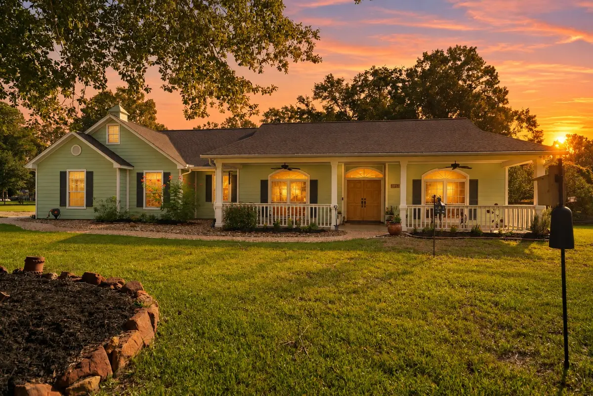 28907 Valley Commons Drive, Huffman, TX 77336 - #1
