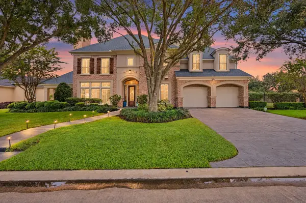 8111 Machaelas Way, Humble, TX 77396