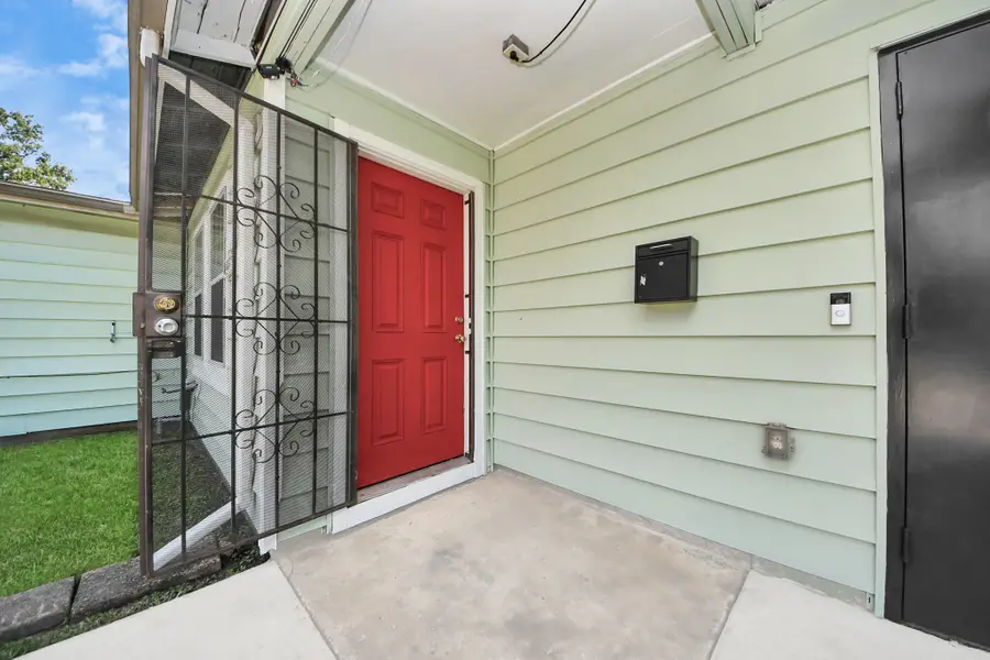 5202 Pensdale Street, Houston, TX 77033 - Image #3