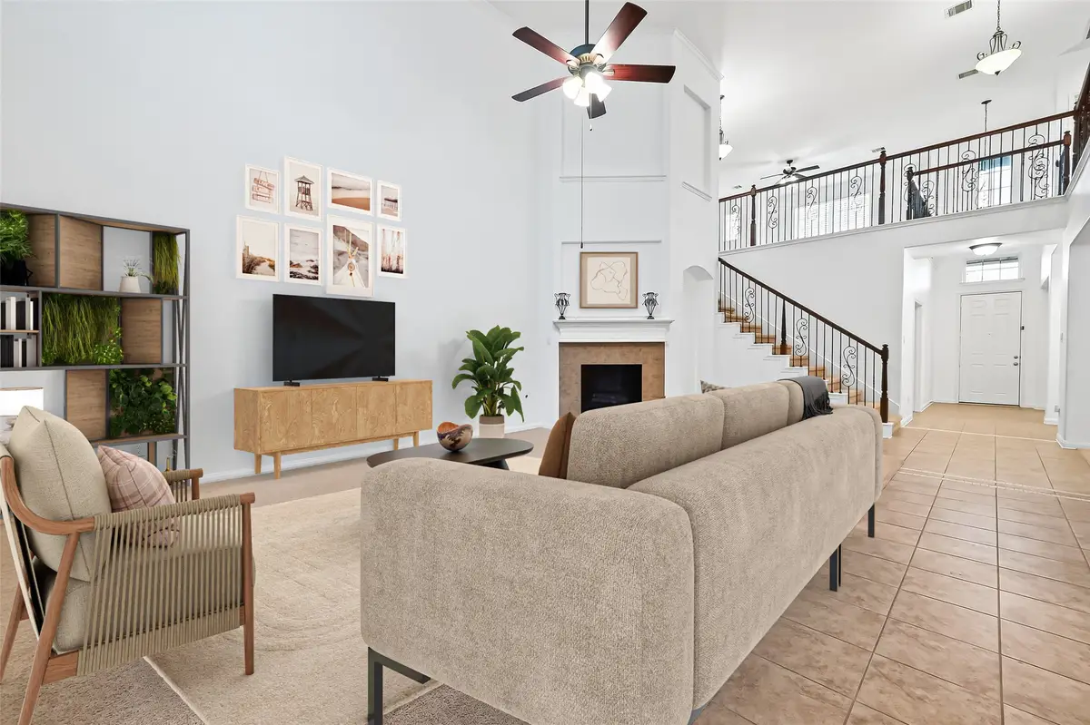 4663 Rockton Hills Lane, Sugar Land, TX 77479 - Image #1