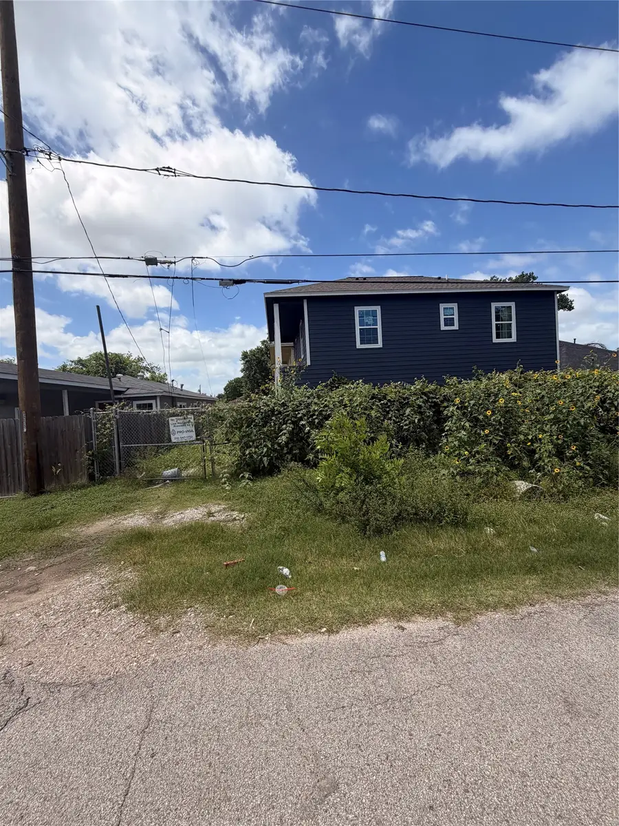 4619 Maggie Street #ABCD, Houston, TX 77051 - #3