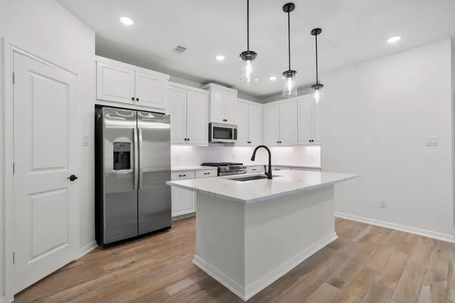 119 West Coralburst Loop, Montgomery, TX 77316 - #2