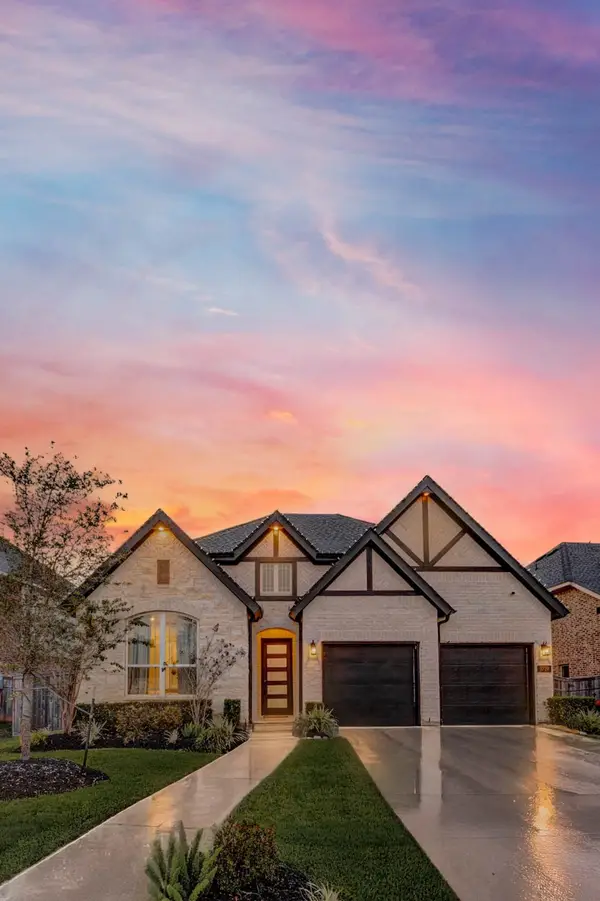 1719 Rustling Creek Drive, Missouri City, TX 77459