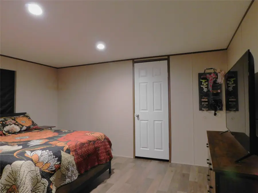 115 Smith Hill Road, Hemphill, TX 75948 - #2