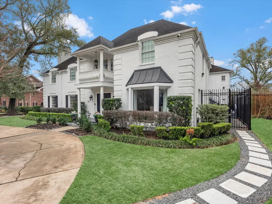 3346 Parkwood Drive, Houston, TX 77021 - #3