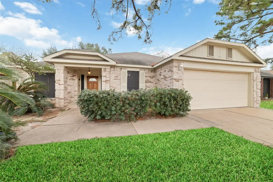 17902 Autumn Hills Drive, Houston, TX 77084 - Image #3